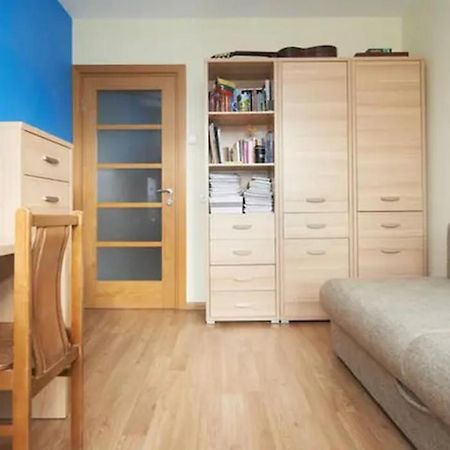 Cozy Private Room In A Three Room Apartment Free Parking Feel Like At Home Вильнюс Экстерьер фото